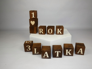 Kostki Rok/ Latka